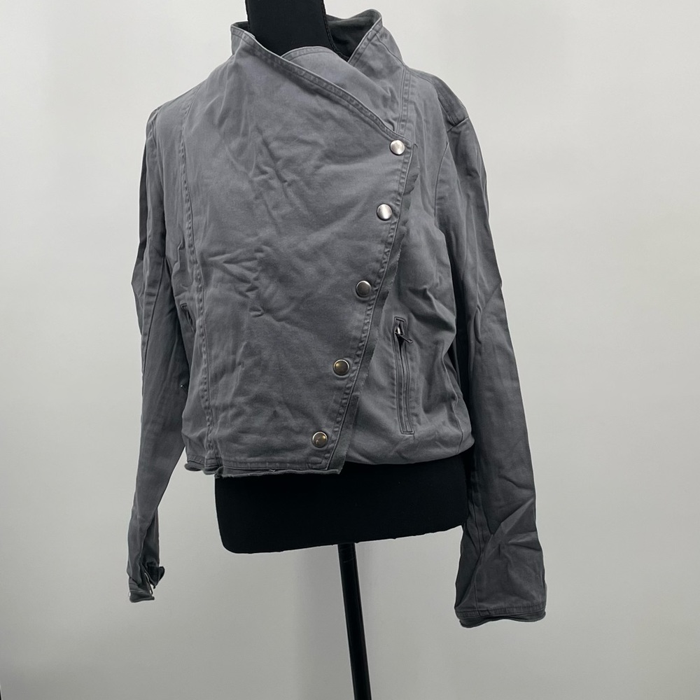 Forever 21 Gray Moto Jacket Motorcycle Style Asymmetrical Zip Coat